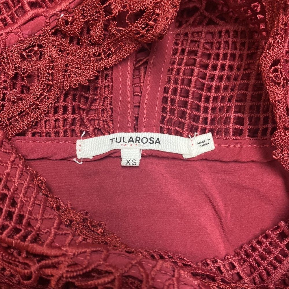 Tularosa Matilda Lace Dress in Dusted Berry Size XS NWT $228        - Picture 3 of 6